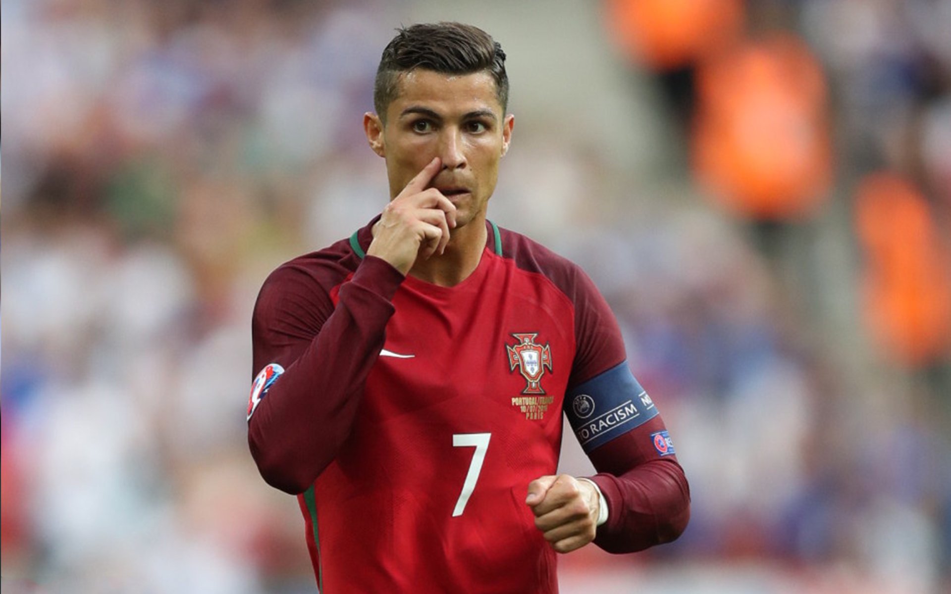 多特蒙德主场4-1大胜斯图加特，进攻火力全开，多特蒙德4比4