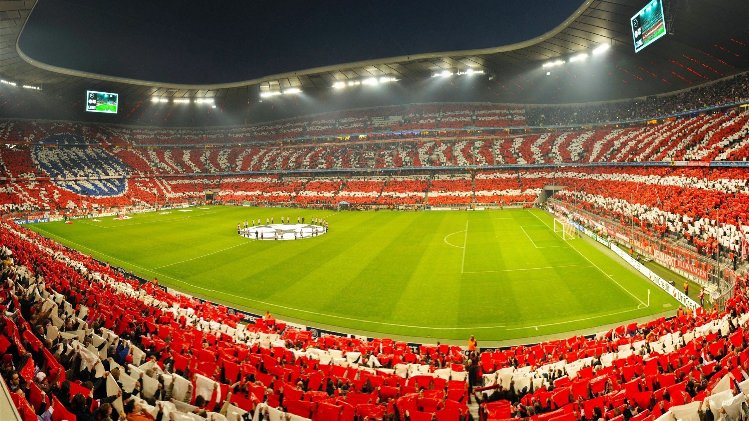 自由式滑雪运动员突破高难动作，自由式滑雪运动员在什么地方表演